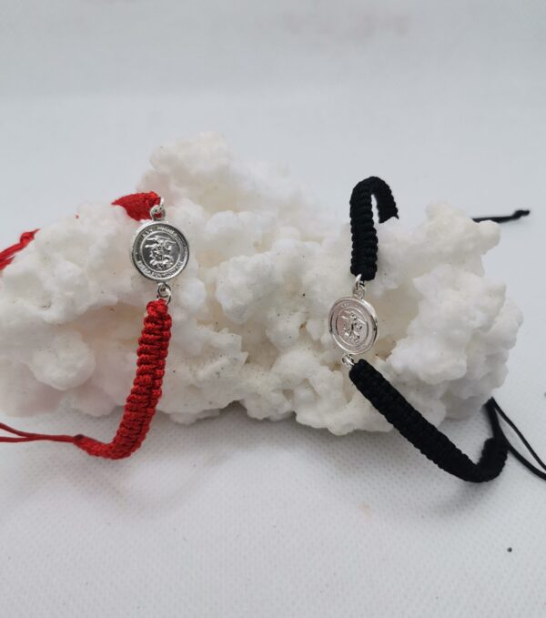 PULSERA SAN MIGUEL ARCANGEL PLATA CORDON NEGRO Y ROJO