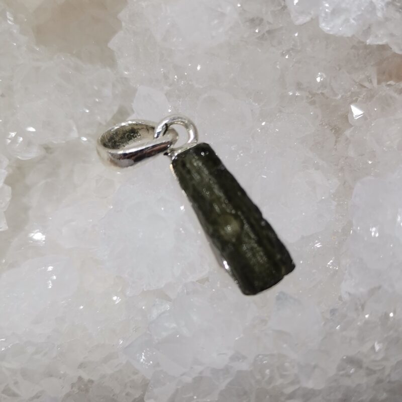 COLGANTE PLATA Y MOLDAVITA 3,1 GRAMOS
