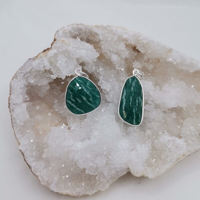 COLGANTE AMAZONITA FLATEADA PLATA