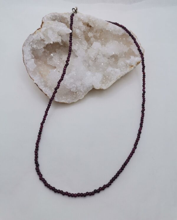 COLLAR GRANATE 3 MM