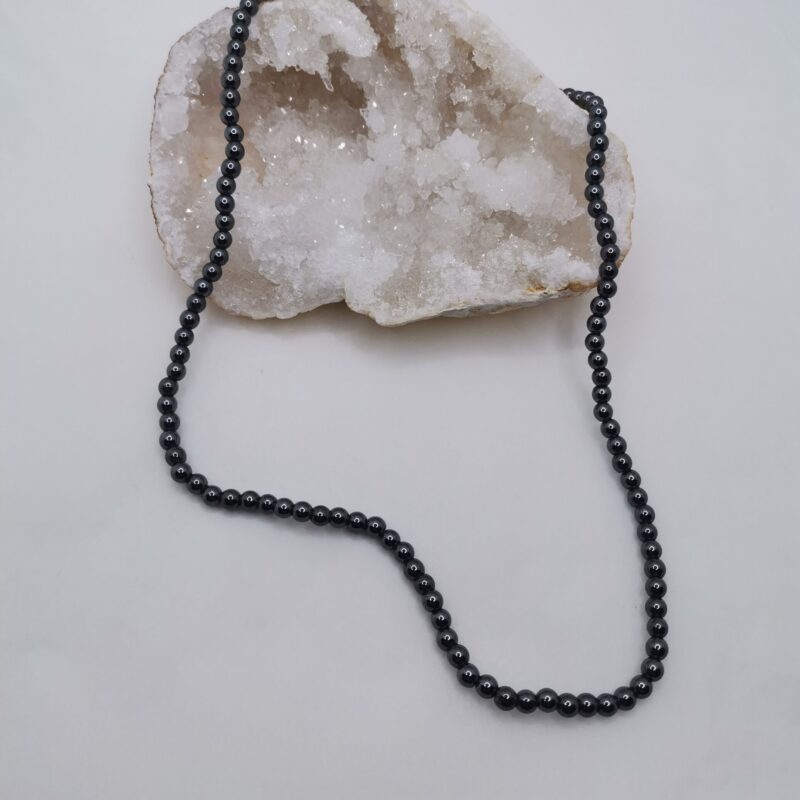 COLLAR HEMATITE 4 MM