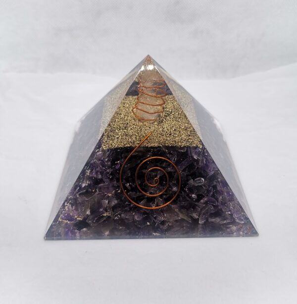 PIRAMIDE ORGONITA AMATISTA 50