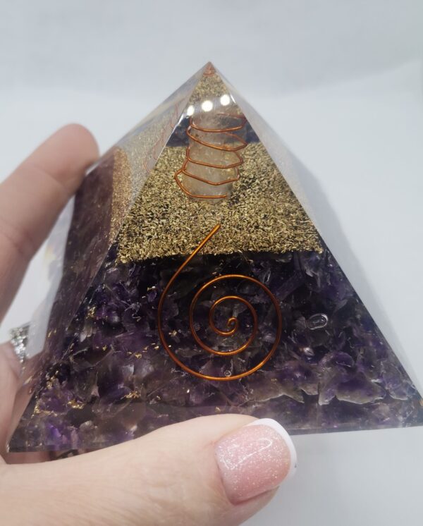 PIRAMIDE ORGONITA AMATISTA 50 - Imagen 2