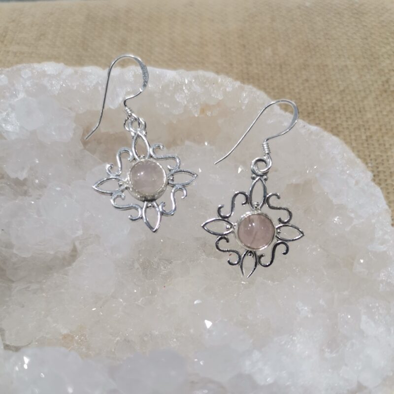 PENDIENTE PLATA CUARZO ROSA NUDO DE BRUJAS