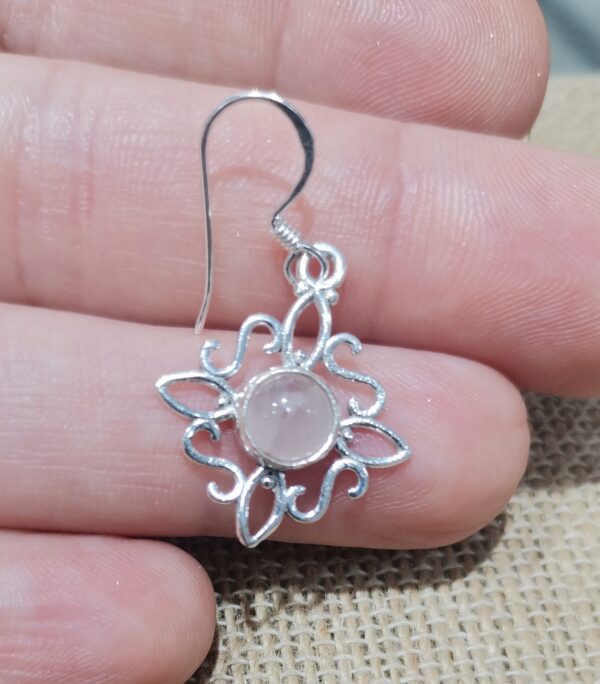 PENDIENTE PLATA CUARZO ROSA NUDO DE BRUJAS - Imagen 2
