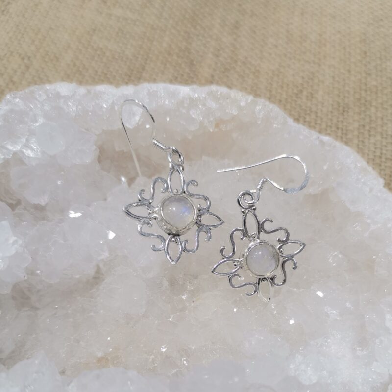 PENDIENTE PLATA PIEDRA LUNA NUDO DE BRUJAS 36