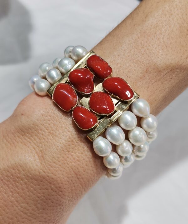 PULSERA PERLA NATURAL Y 6 CORALES ROJO PLATA BAÑO ORO