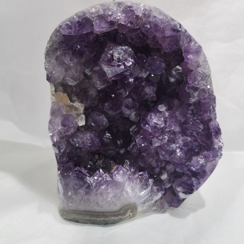 GEODA AMATISTA 2100 GRAMOS