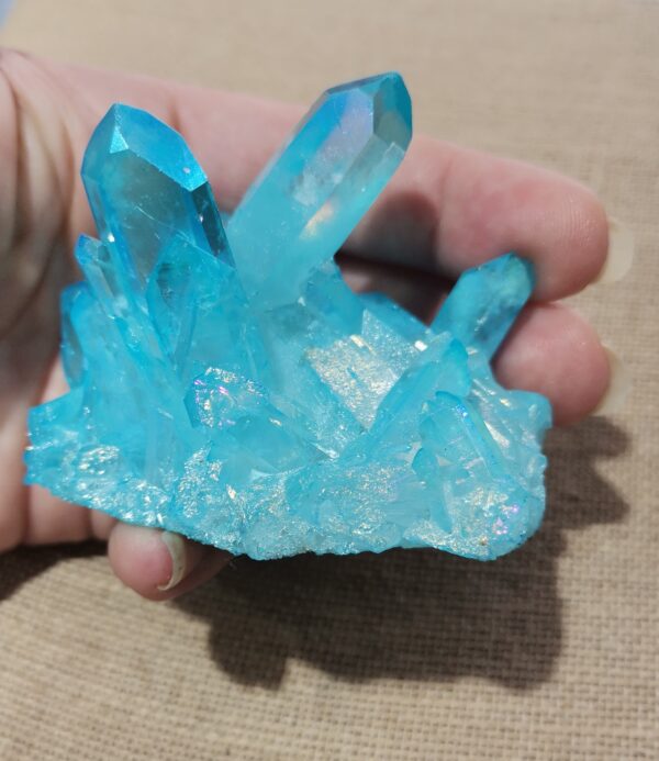 DRUSA PUNTAS CUARZO AQUA AURA 121 GRAMOS - Imagen 2