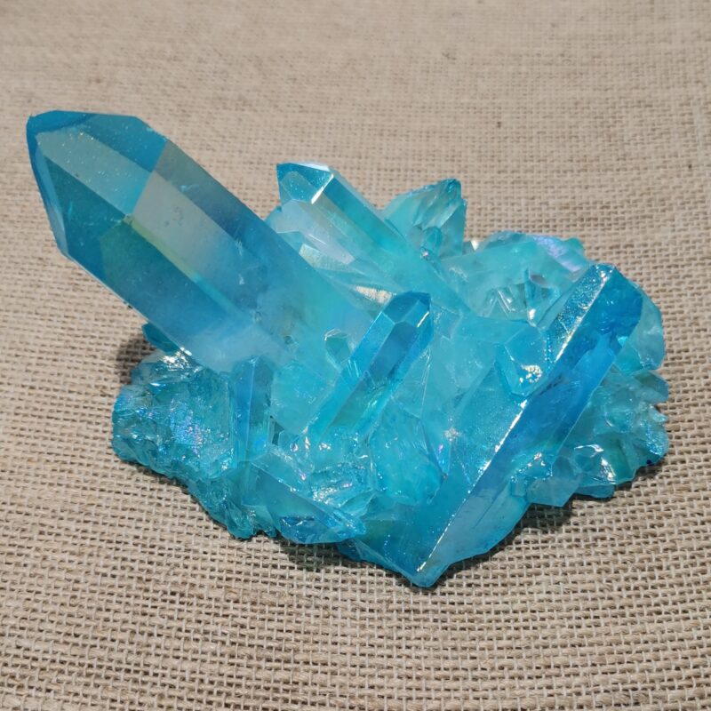 DRUSA PUNTAS CUARZO AQUA AURA 219 GRAMOS
