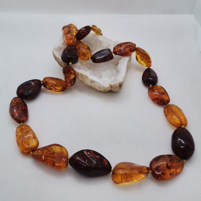 COLLAR AMBAR RODADO ANCHO MARRONES 70 CENTIMETROS