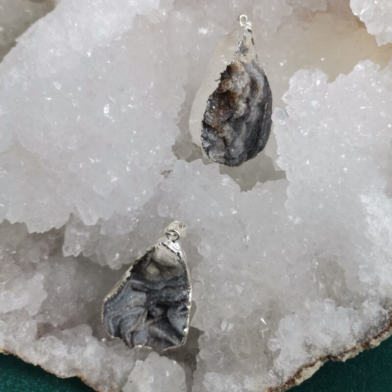 COLGANTE CALCEDONIA SIN PULIR