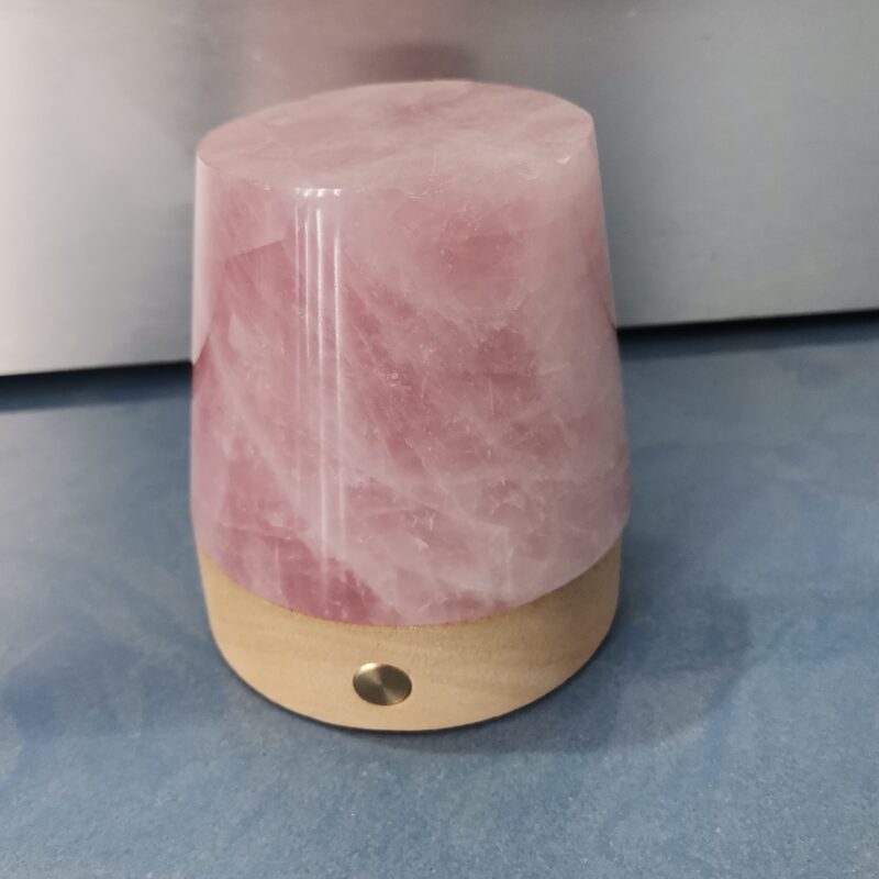 LAMPARA CUARZO ROSA ALMENARA