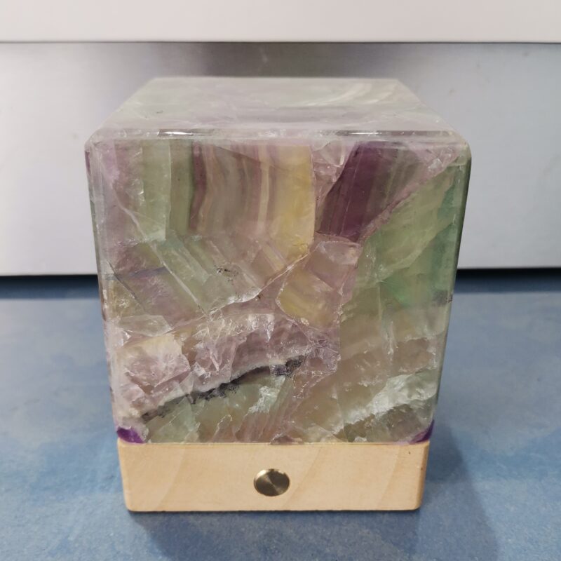 LAMPARA FLUORITA CUBO