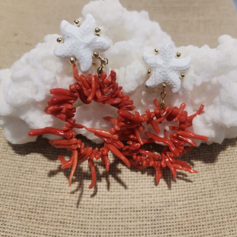 PENDIENTE ARO CORAL Y ESTRELLA HOWLITE PLATA BAÑO ORO