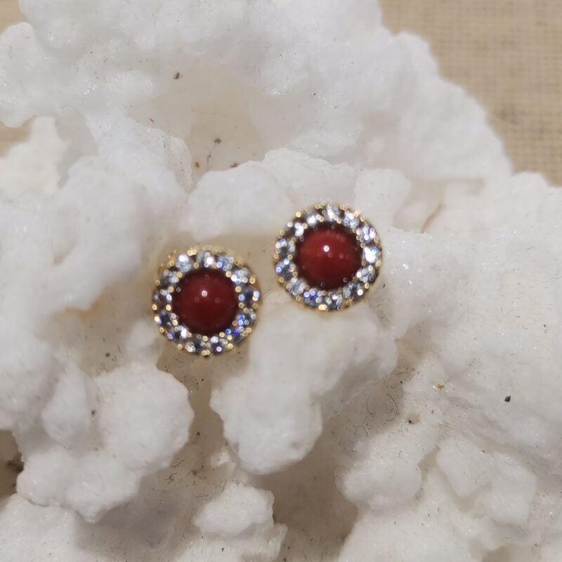 PENDIENTE CORAL ESFERA 4 MM CIRCONITAS PLATA BAÑO ORO