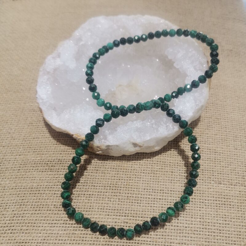 PULSERA MALAQUITA EXTRA 4 MM FLATEADA